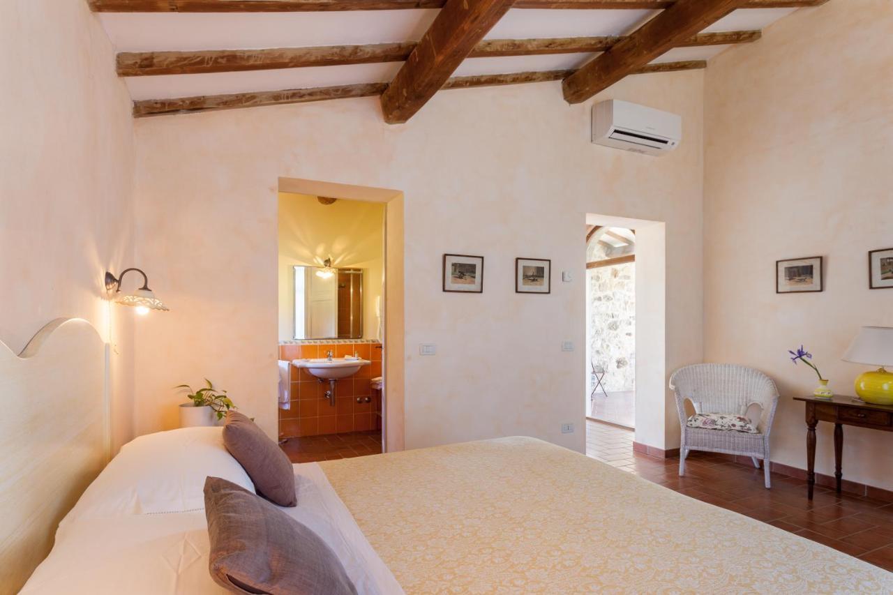 Agriturismo Bio Aia Della Colonna Сатурния Экстерьер фото